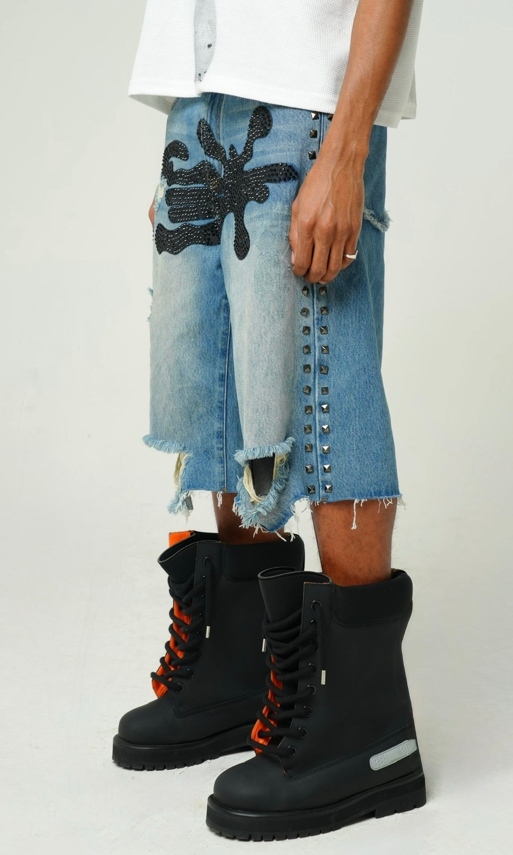CTRL//Vandal Shorts